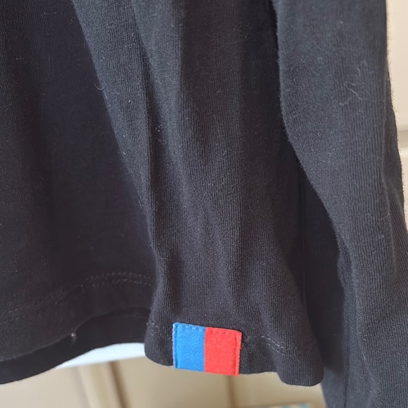 KULE The Modern Long Black Tee - Picture 5 of 9